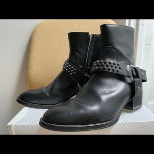 Saint Laurent Ankle Boots size 37